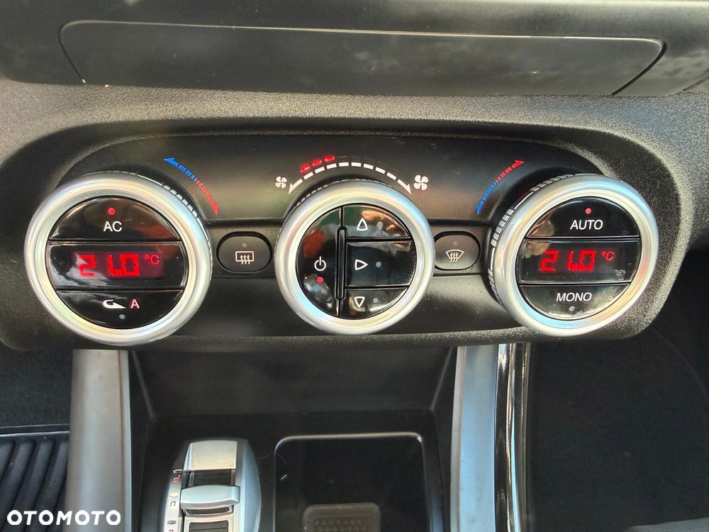 Alfa Romeo Giulietta 1.4 TB 16V Turismo - 12
