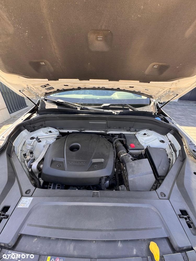 Volvo XC 90 - 6