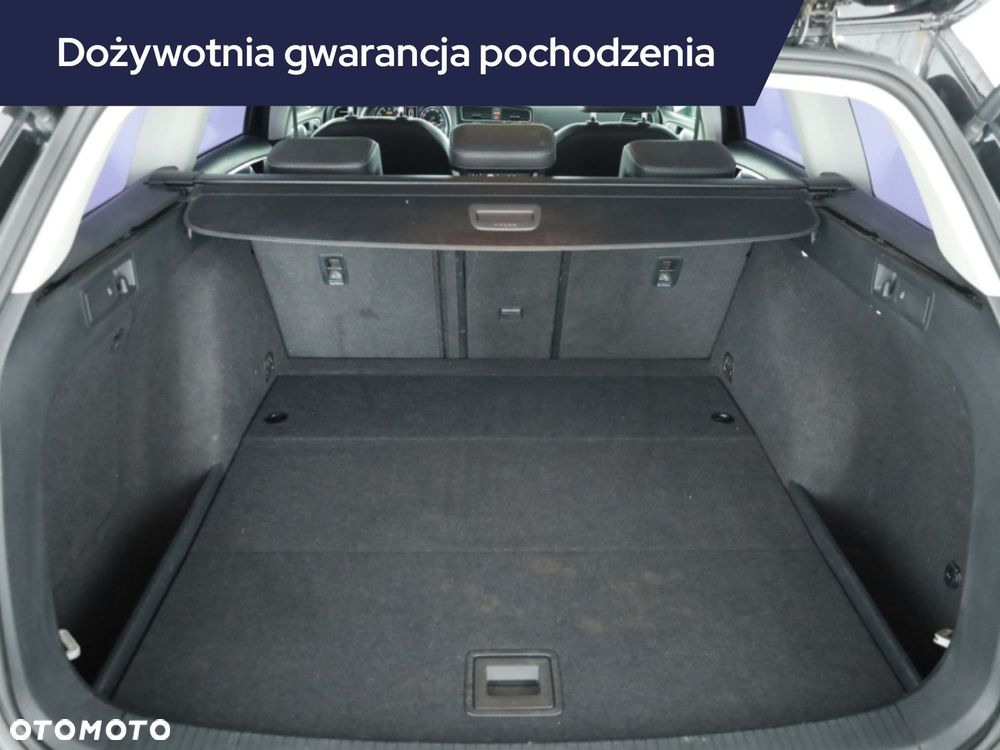 Volkswagen Golf Variant - 17