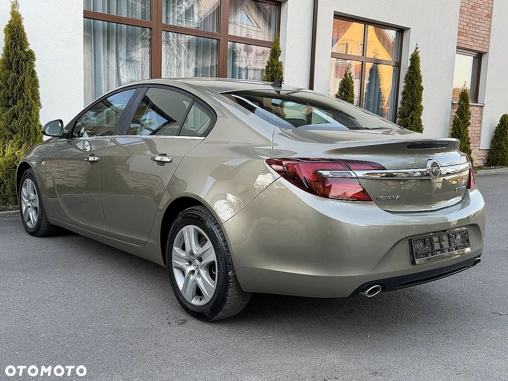 Opel Insignia 2.0 CDTI automatik Sport - 17
