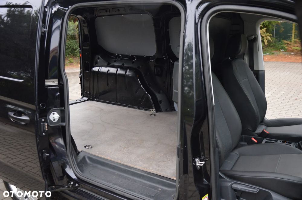 Volkswagen CADDY LONG - 16