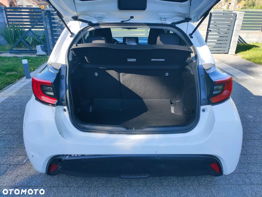 Toyota Yaris - 14