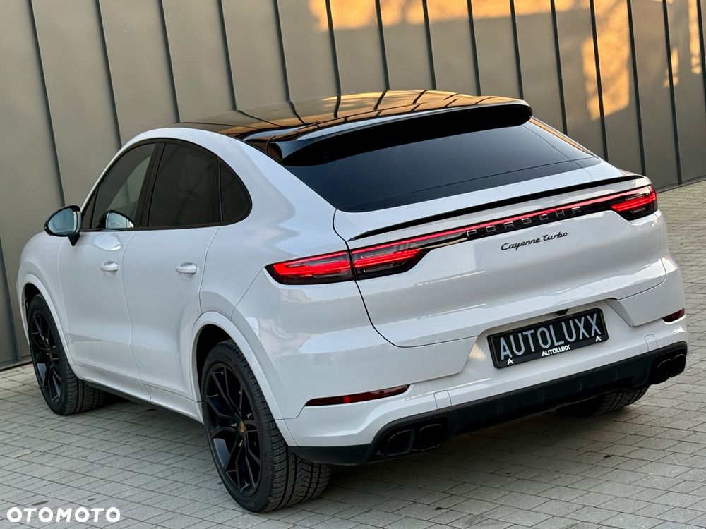 Porsche Cayenne - 4