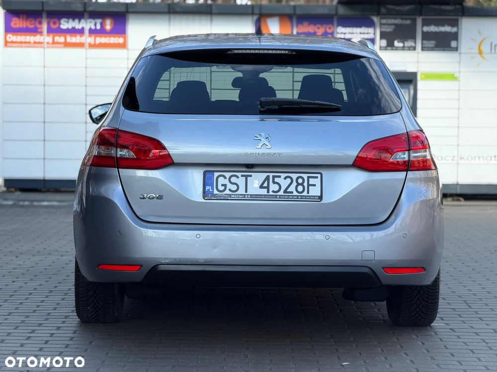 Peugeot 308 1.2 PureTech Allure S&S - 8