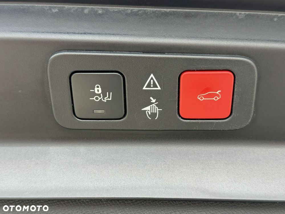 Peugeot 5008 BlueHDi 180 EAT8 GT - 39