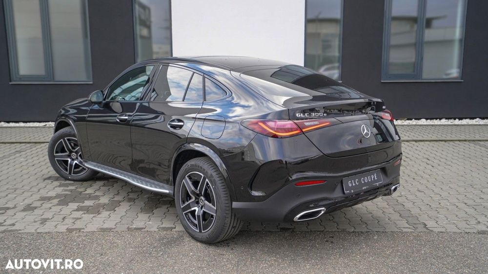 Mercedes-Benz GLC Coupe 300 e 4MATIC - 4