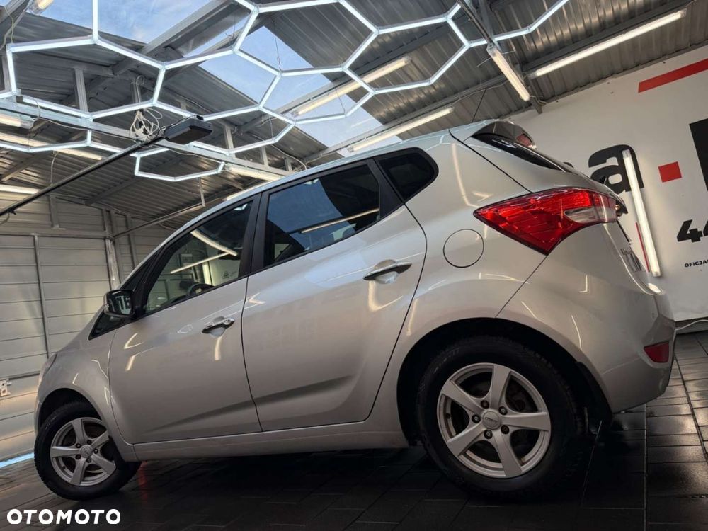 Hyundai ix20 - 12