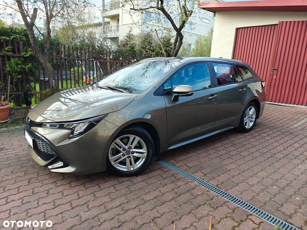 Toyota Corolla 2.0 Hybrid Comfort - 2