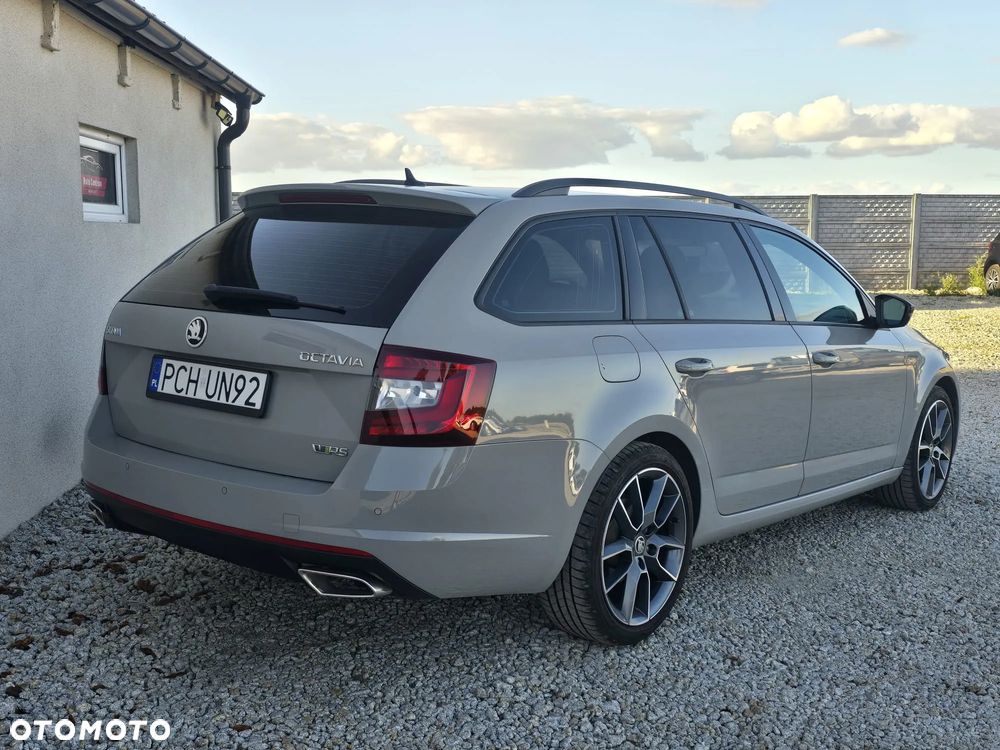 Skoda Octavia 2.0 TDI RS DSG - 5