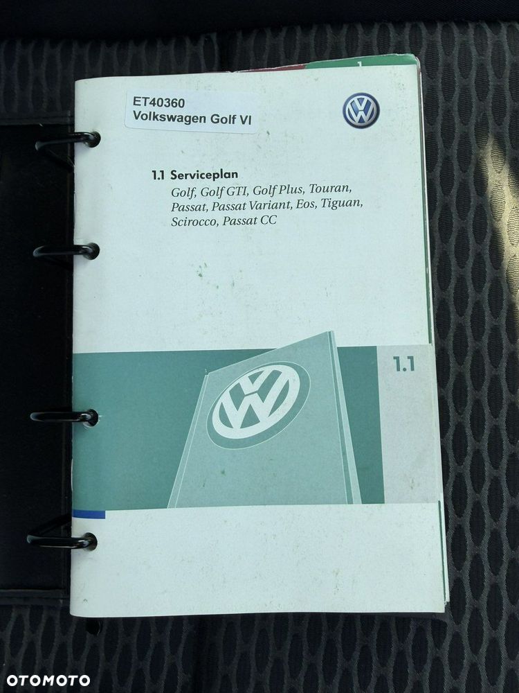 Volkswagen Golf - 29