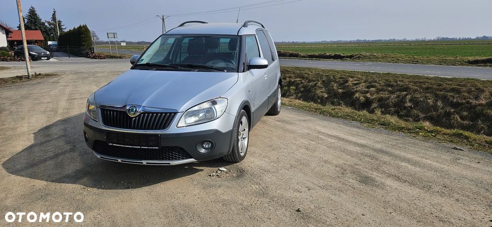 Skoda Roomster 1.2 TSI Scout PLUS EDITION - 2