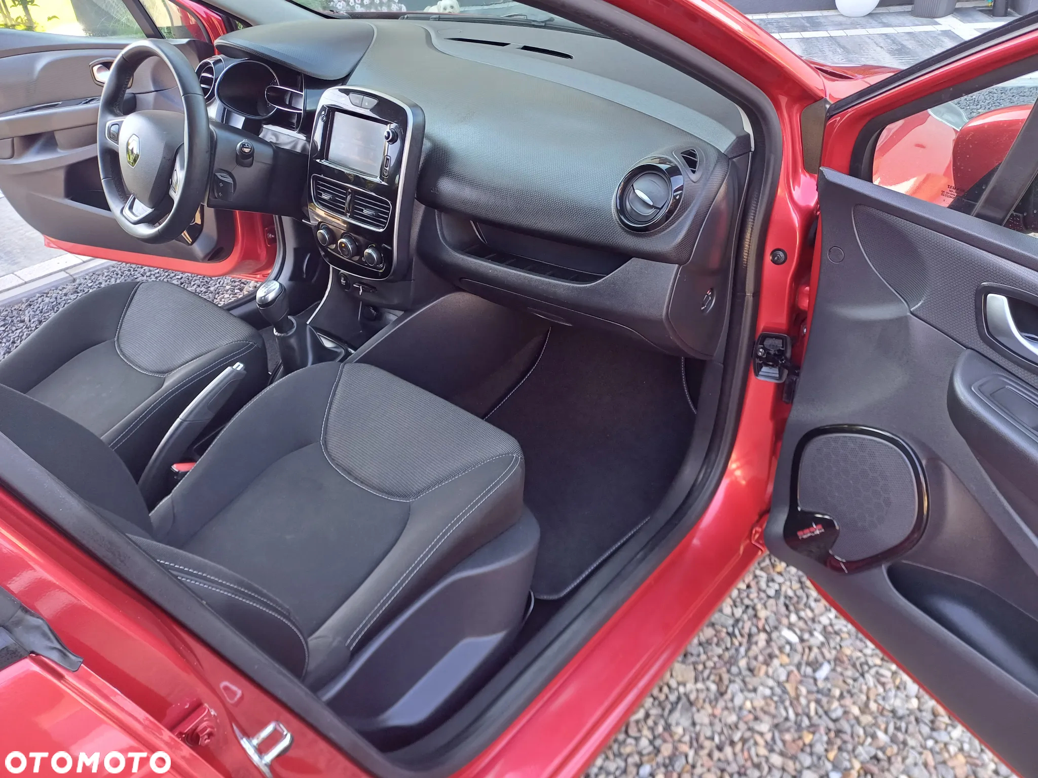 Renault Clio TCe 90 BUSINESS EDITION - 15