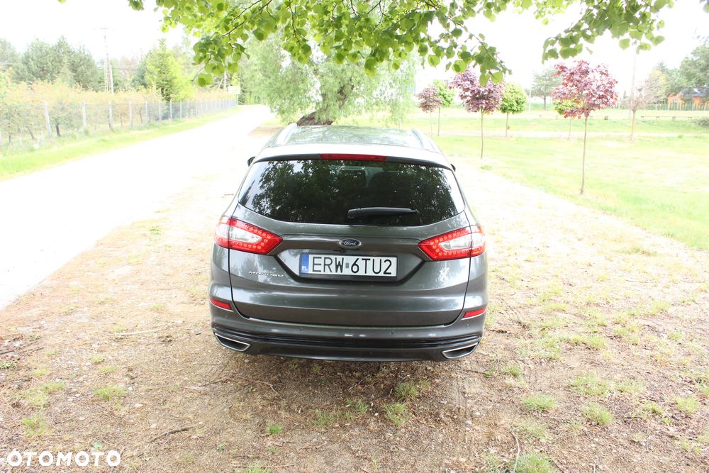 Ford Mondeo 2.0 TDCi STart-Stopp Titanium - 31