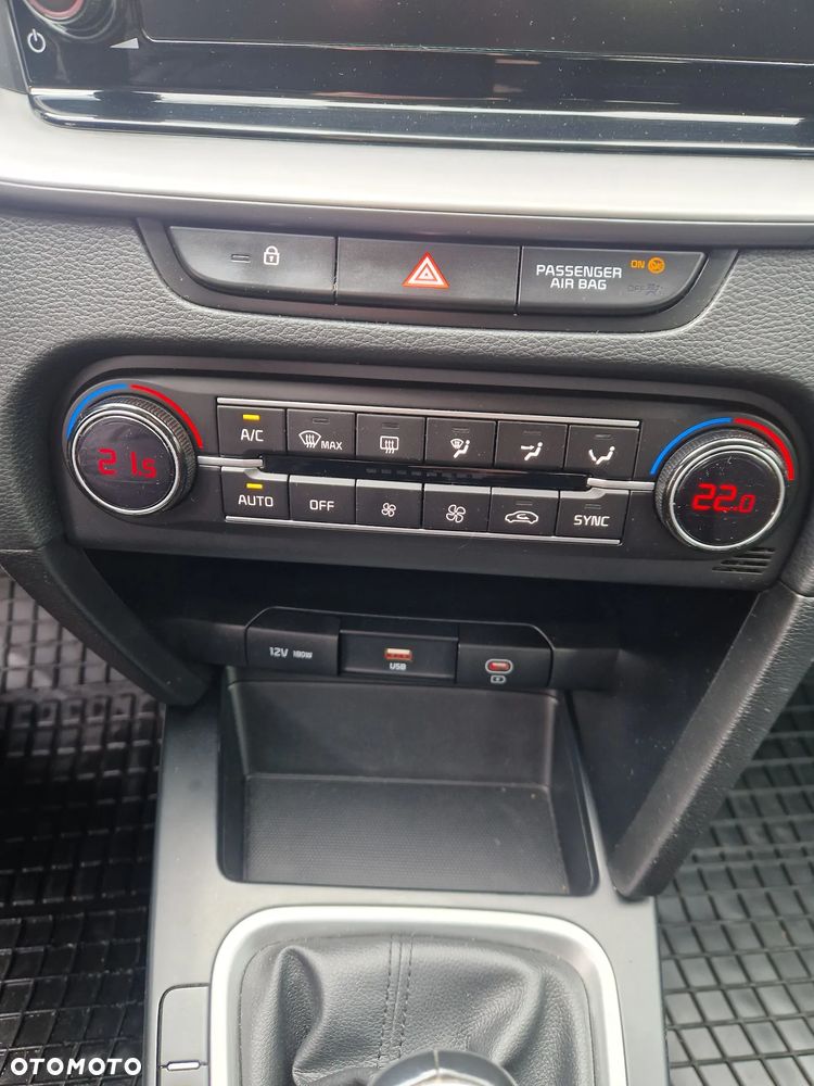 Kia Ceed 1.5 T-GDI M - 31