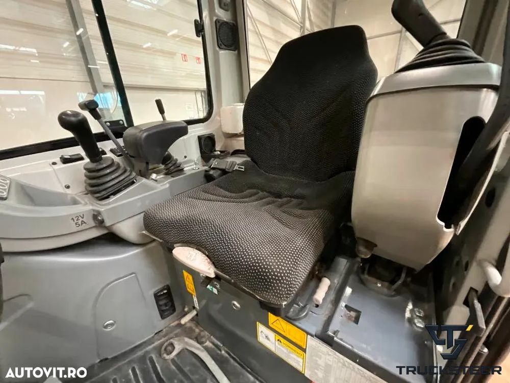 Takeuchi TB 216 | Webasto | Lama Nivelatoare - 8