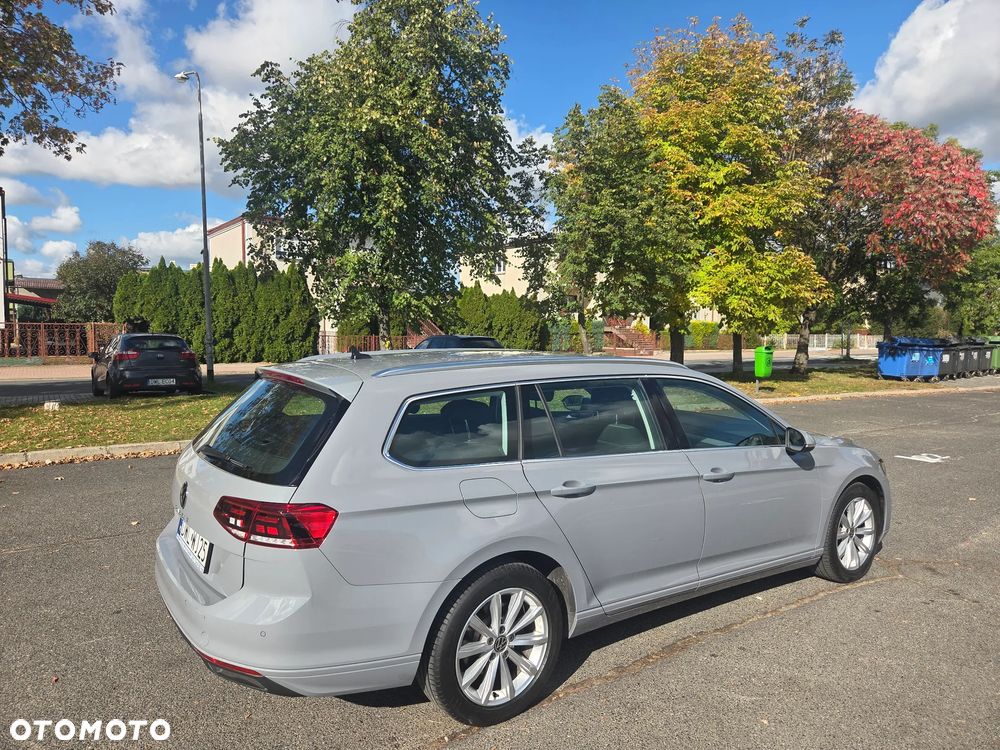 Volkswagen Passat 2.0 TDI SCR Style DSG - 25