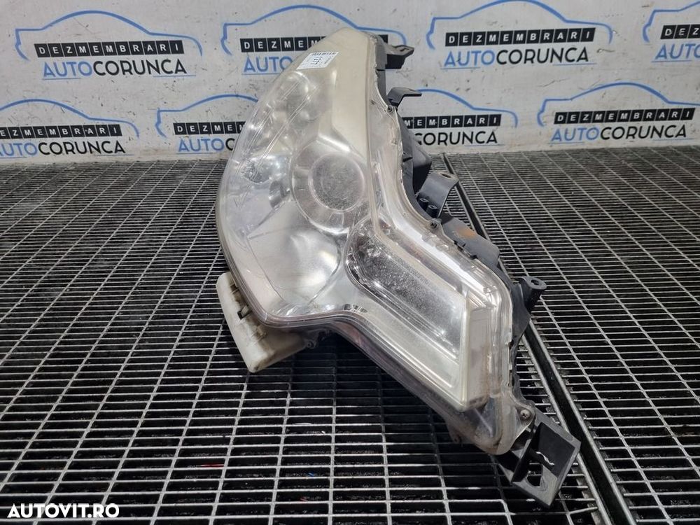 Far Dreapta Citroen C - Crosser 2007 - 2012 SUV 4 Usi (1277) Xenon - 2