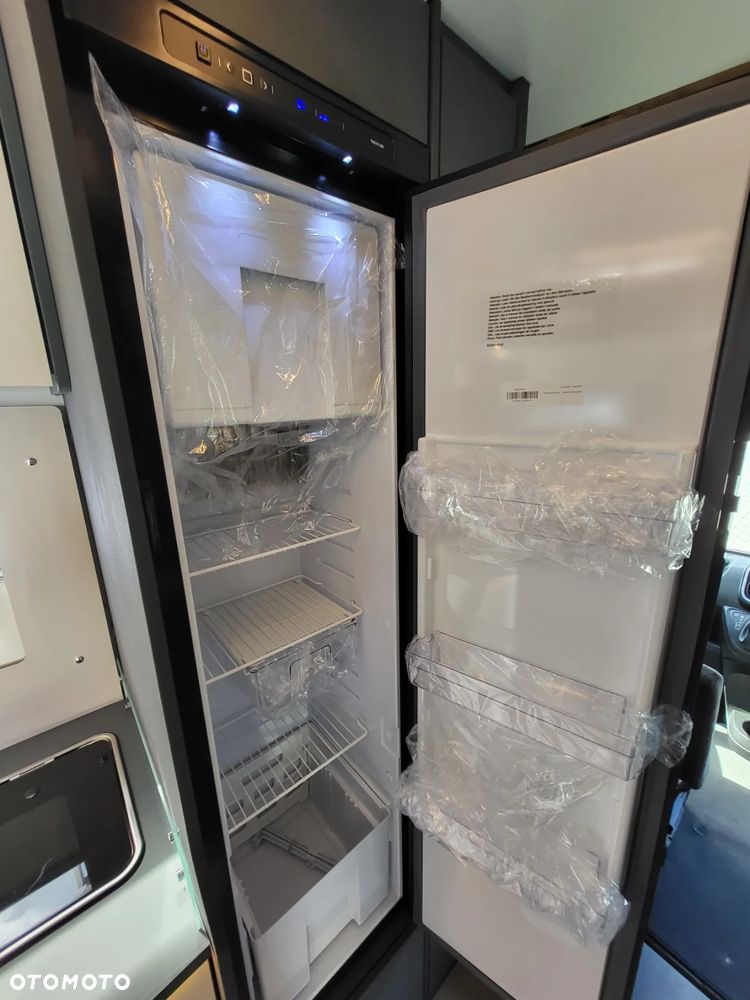 Laika KOSMO L 105 Półintegra 599 cm - 26