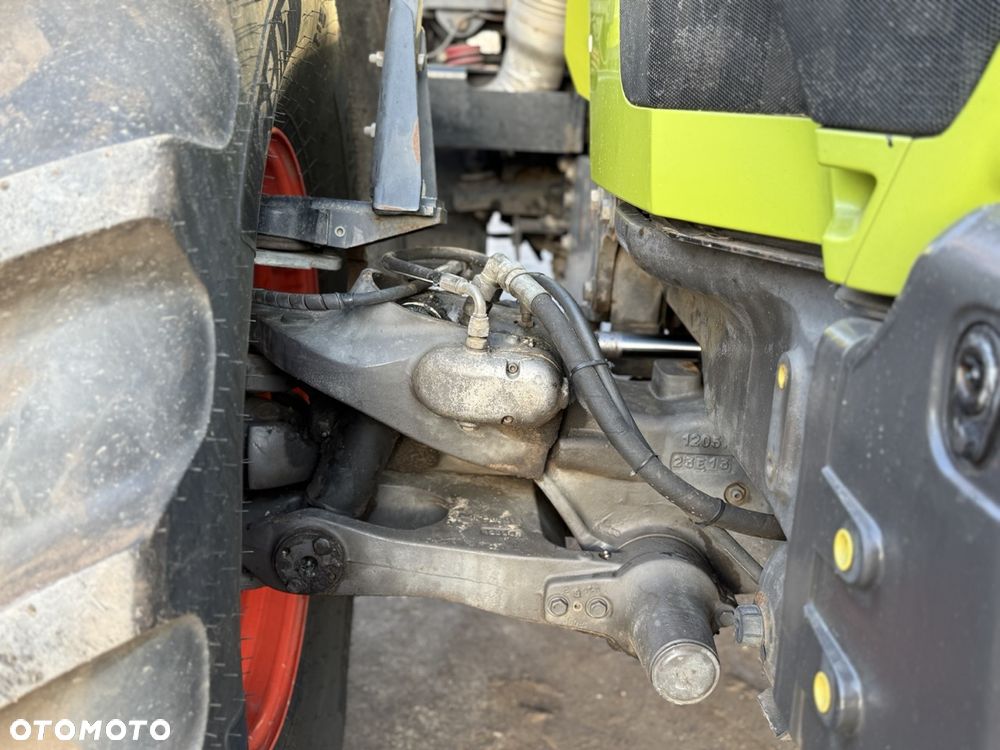 Claas ARION 640 - 23