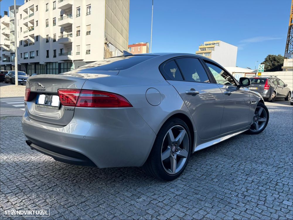 Jaguar XE 2.0 D R-Sport Aut. - 2
