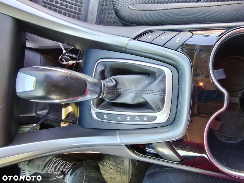 Ford Mondeo 2.0 TDCi Titanium PowerShift - 15