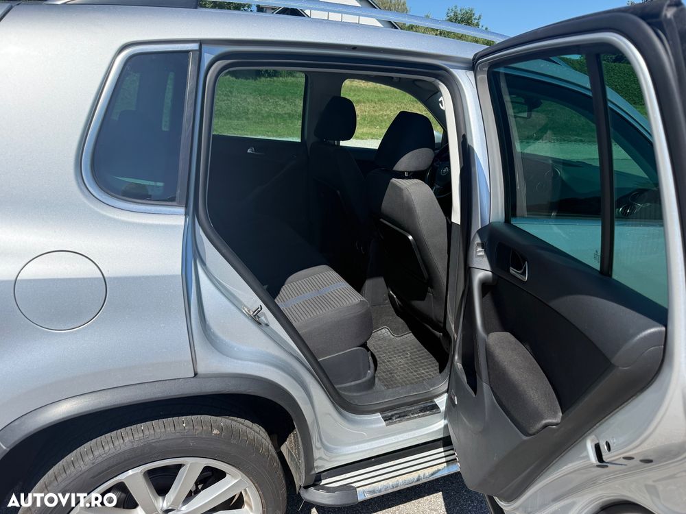 Volkswagen Tiguan - 8