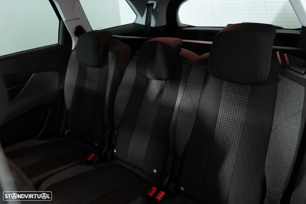 Peugeot 5008 1.2 PureTech Allure EAT6 - 12