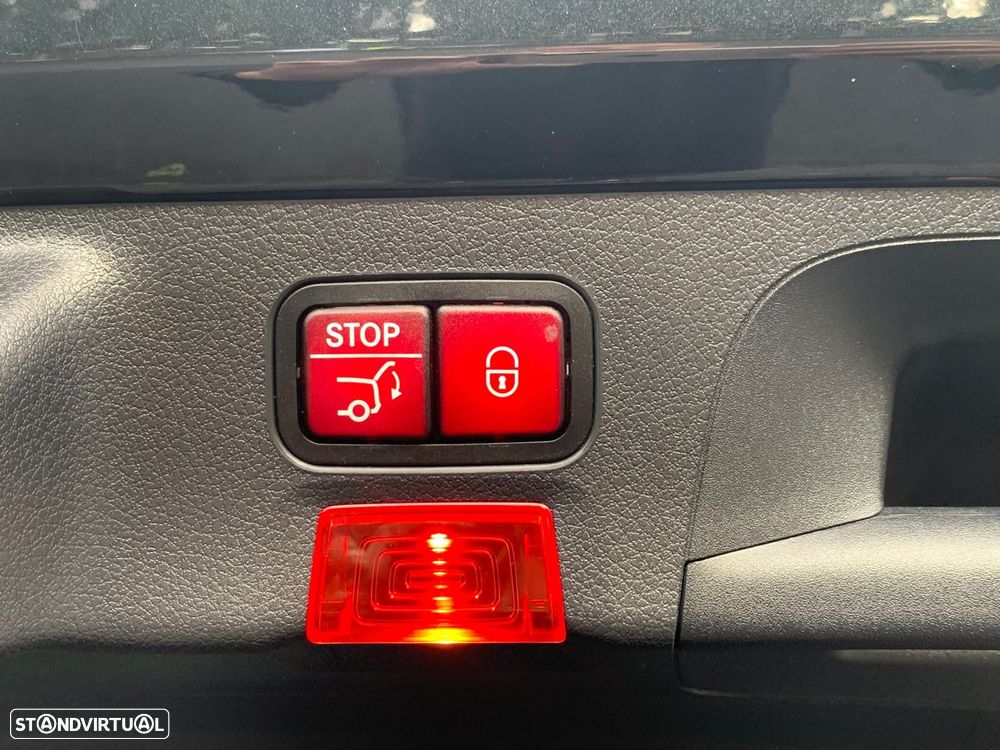 Mercedes-Benz CLA 200 d Shooting Brake AMG Line Aut. - 34