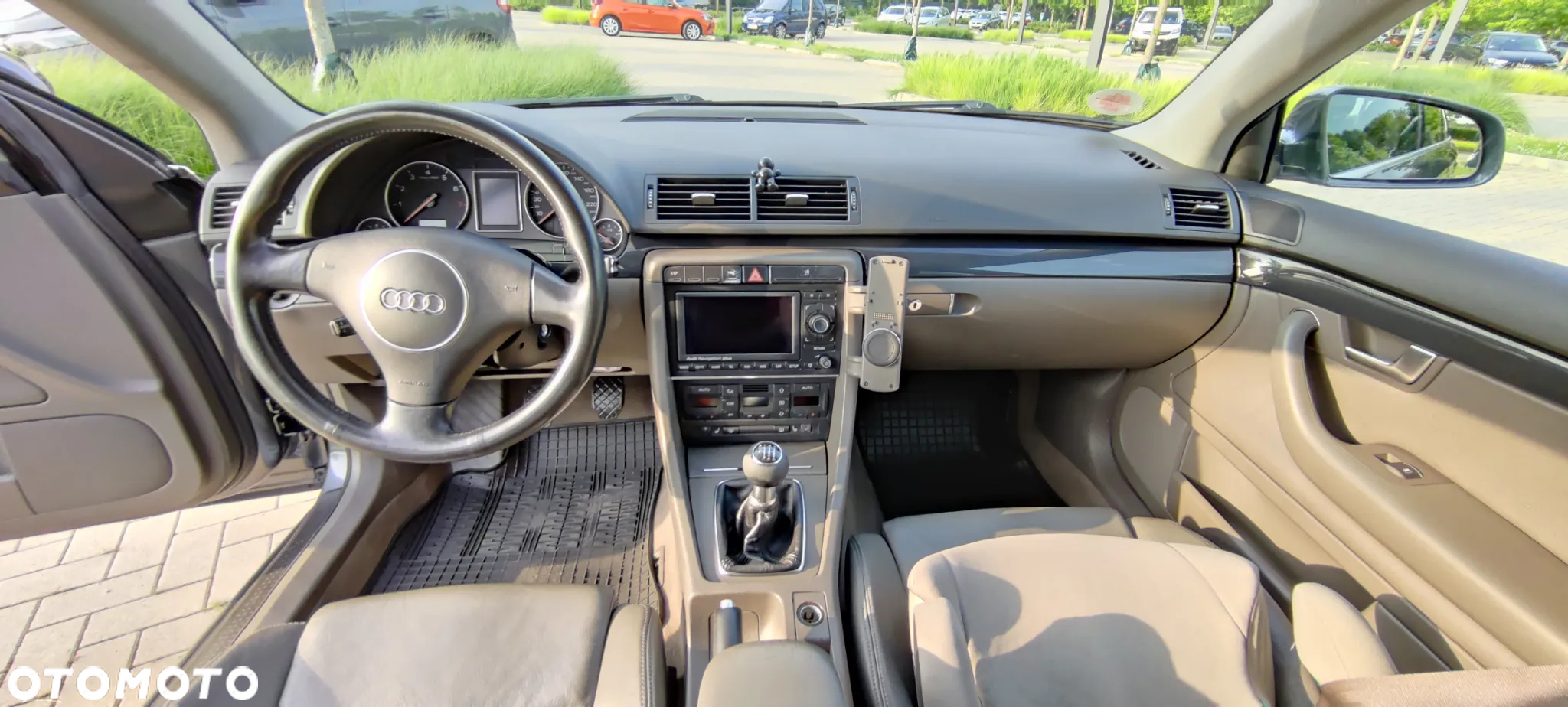 Audi A4 Avant 2.4 - 3