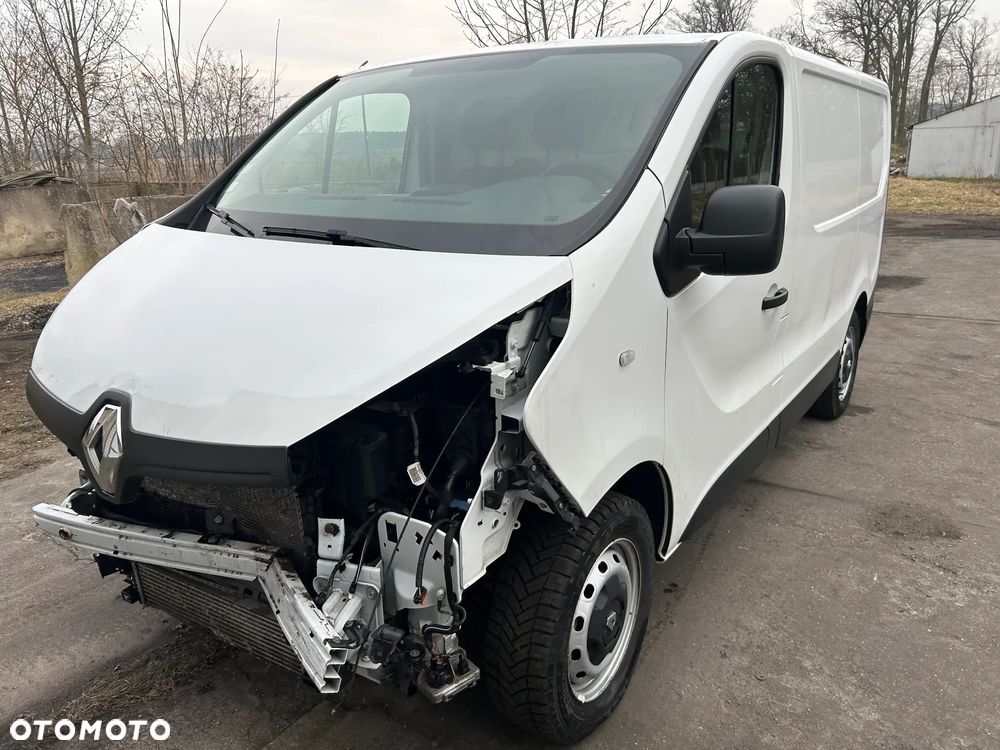 Renault Trafic - 15