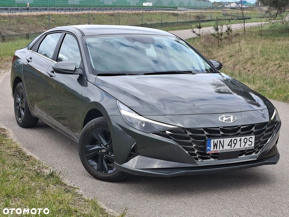 Hyundai Elantra 1.6 Smart CVT - 3