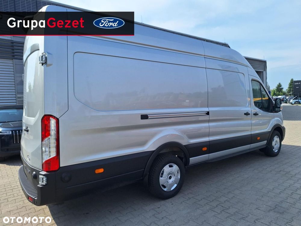Ford Transit - 2