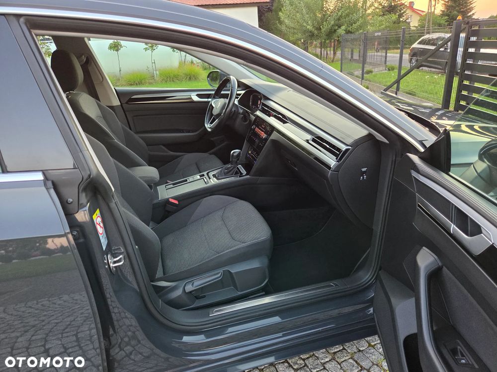 Volkswagen Arteon 2.0 TDI SCR Essence DSG - 13