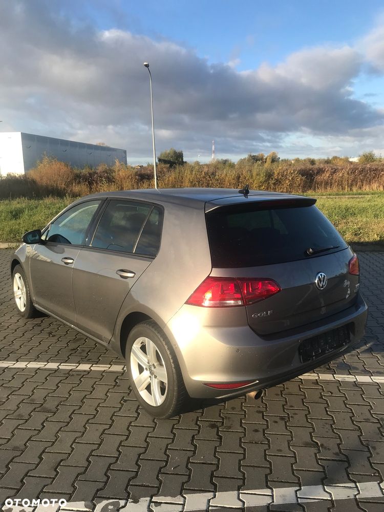 Volkswagen Golf 1.6 TDI DPF Comfortline - 3