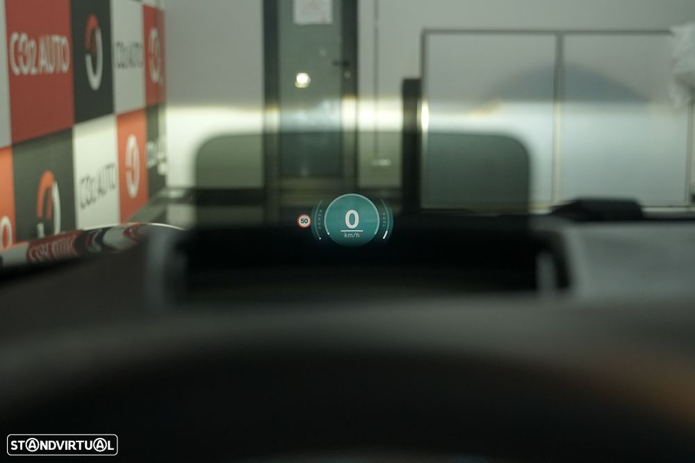 MINI 3 Portas Cooper C Favoured M - 17