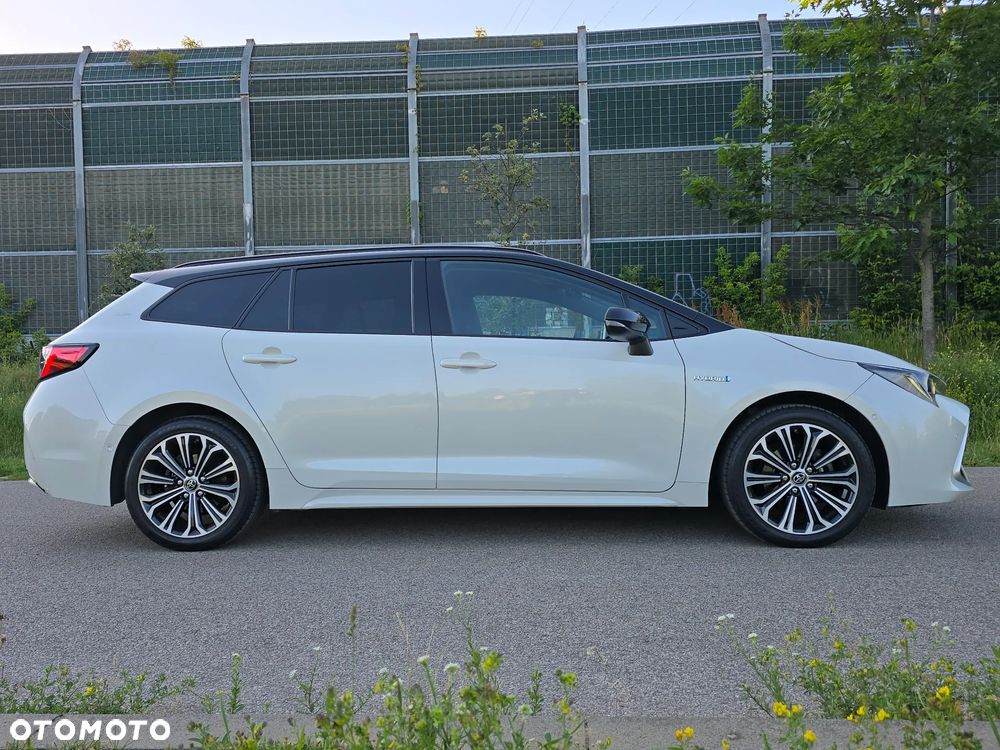 Toyota Corolla 1.8 Hybrid Executive - 12