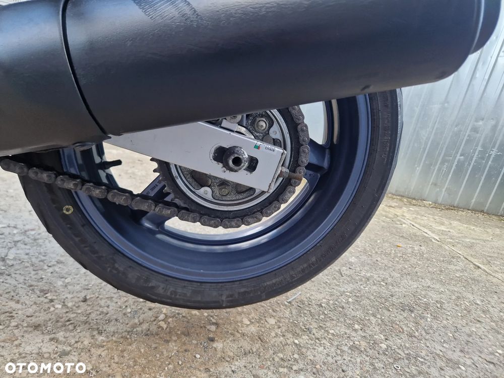 Honda CBR - 9
