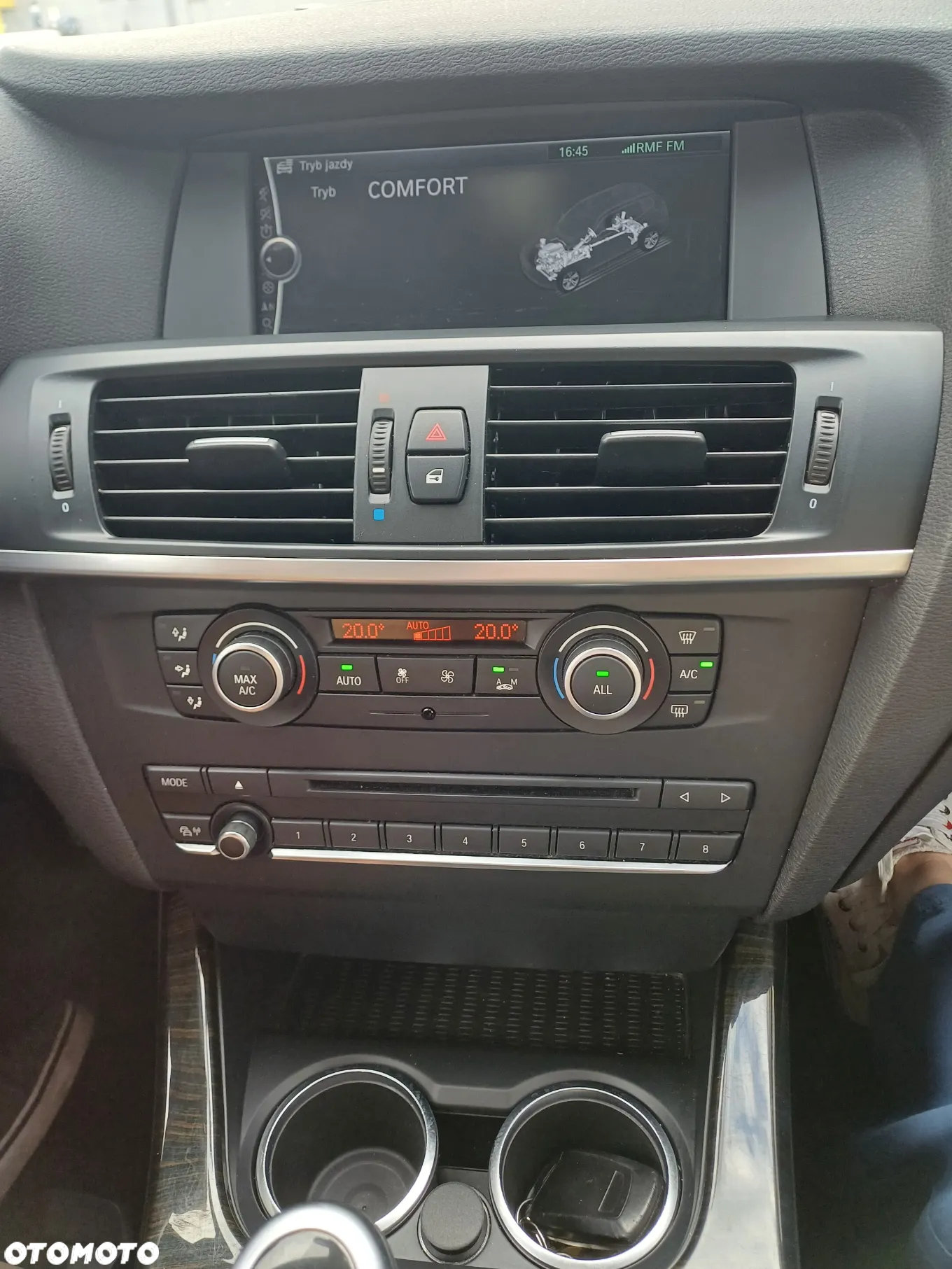 BMW X3 sDrive18d - 13