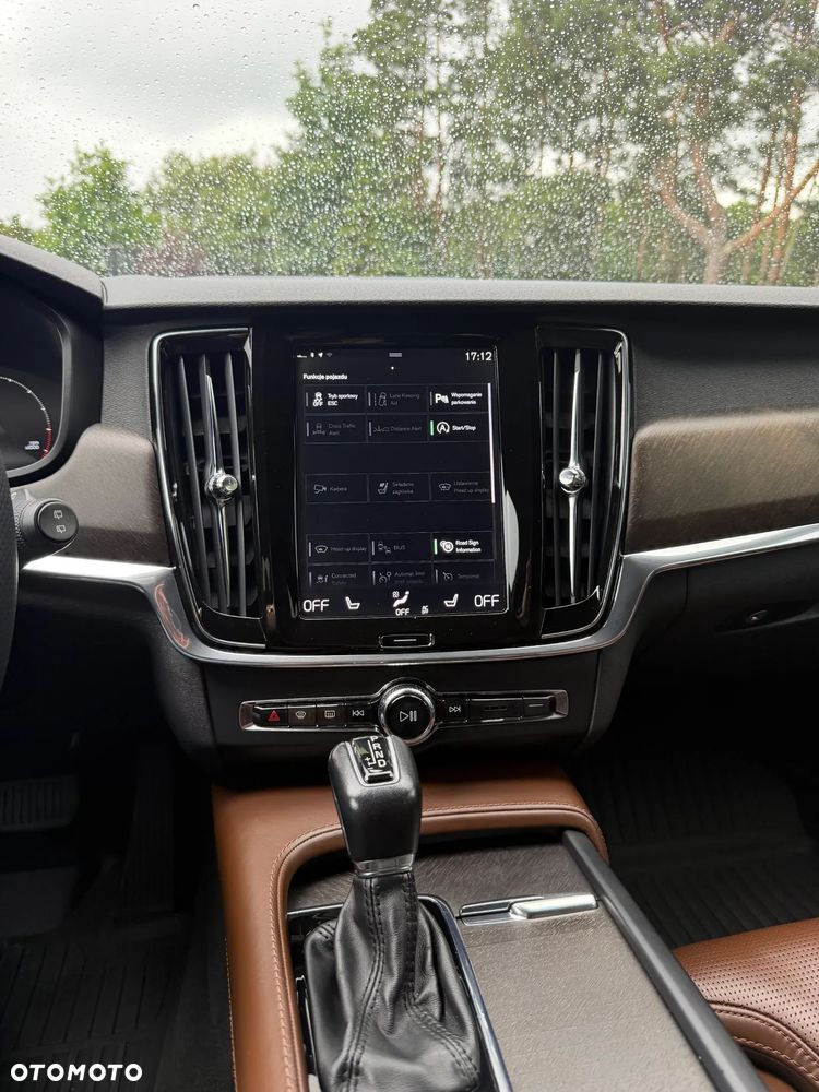 Volvo V90 D5 AWD Inscription - 29