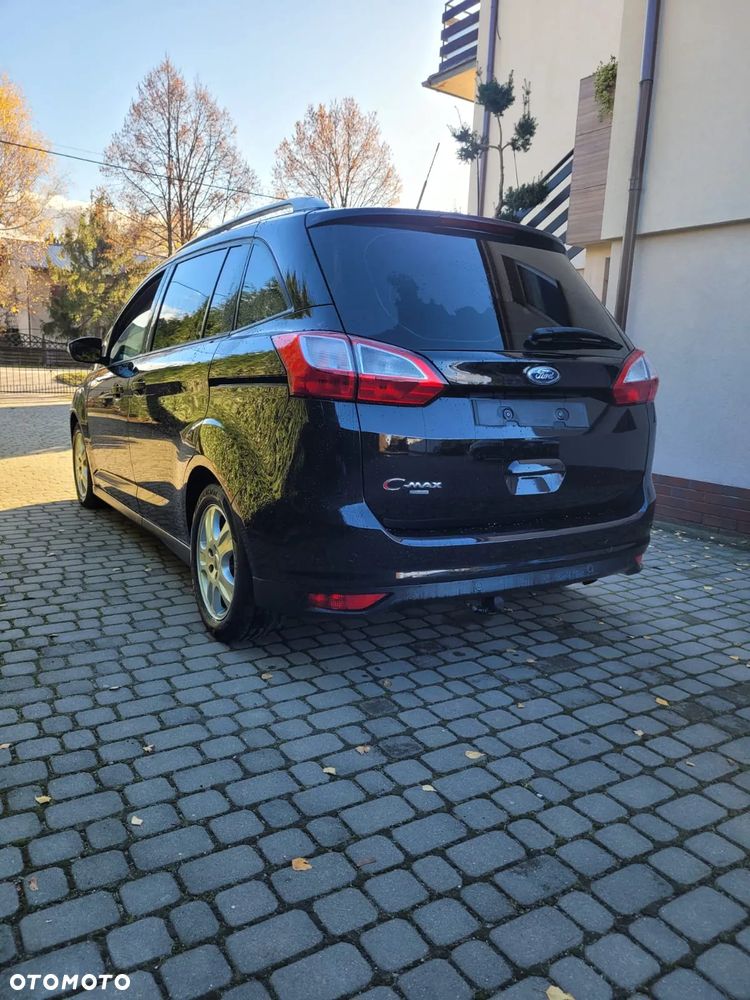 Ford Grand C-MAX 1.6 Titanium - 1