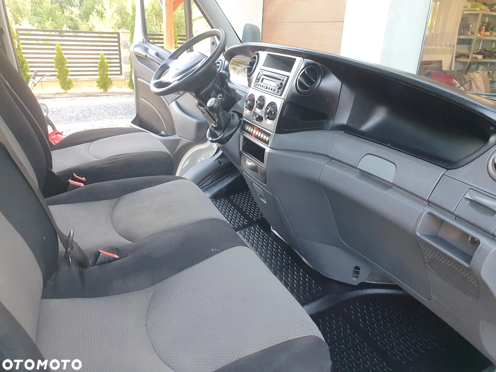 Iveco DAILY LWB - 16