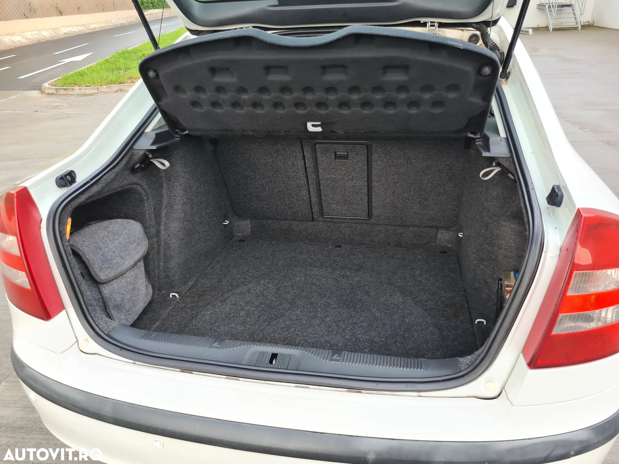 Skoda Octavia 1.9 TDI Elegance - 5