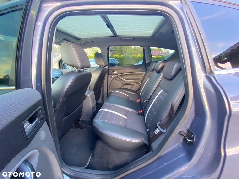 Ford Kuga 2.0 TDCi Titanium S - 24