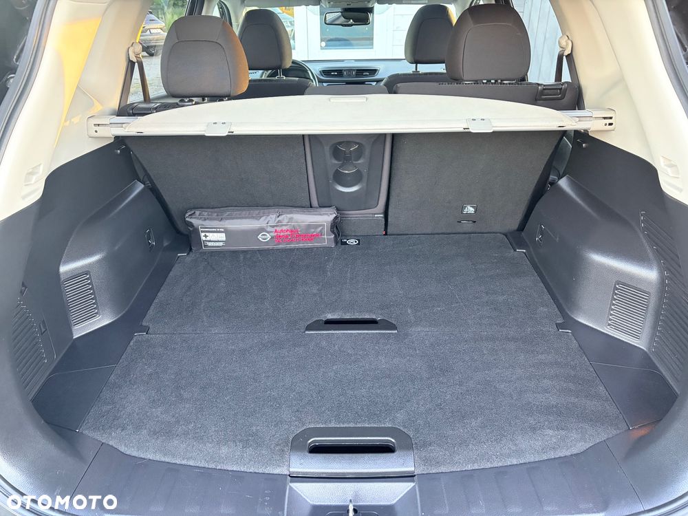 Nissan X-Trail 1.6 DIG-T N-Connecta - 16