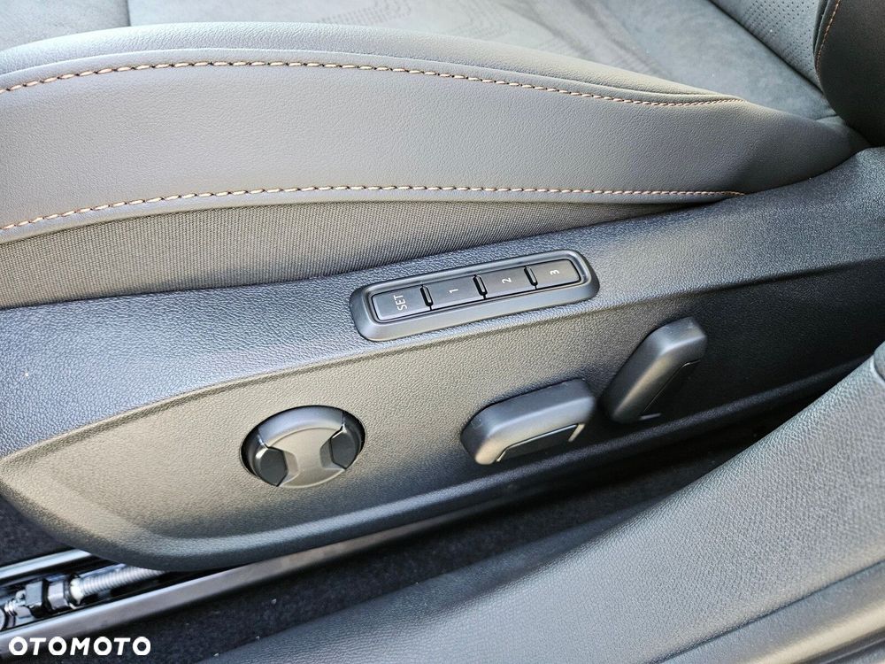 Cupra Leon 1.5 TSI - 15