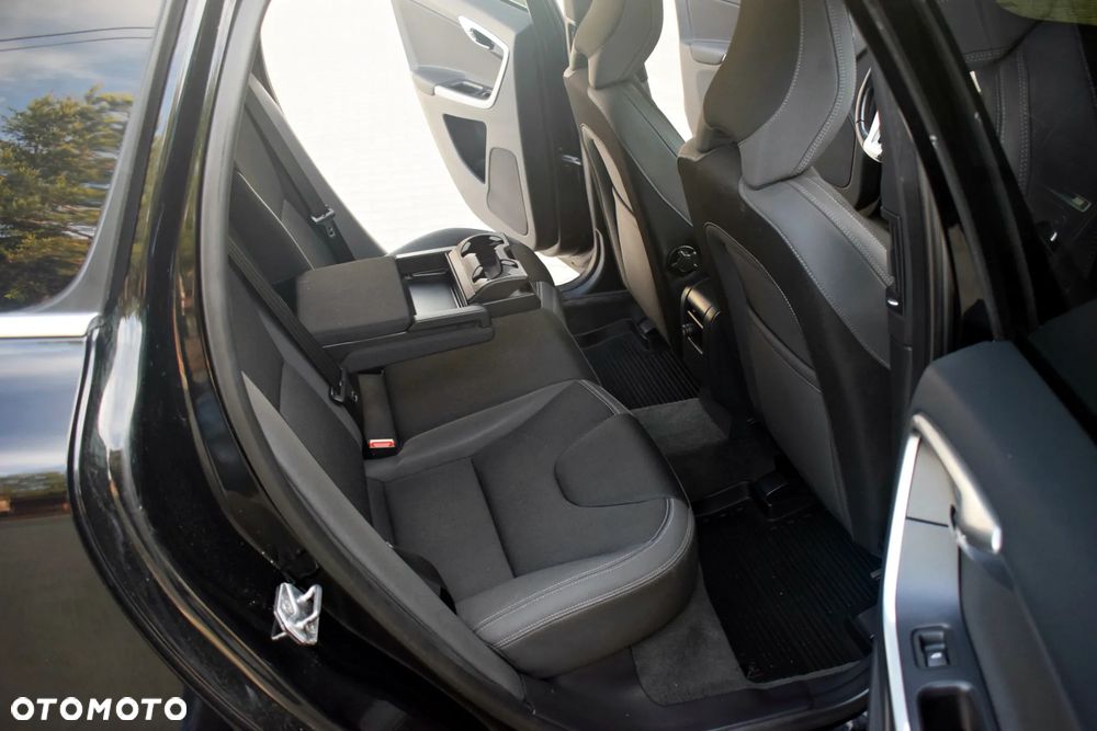 Volvo XC 60 D4 Drive-E Kinetic - 16