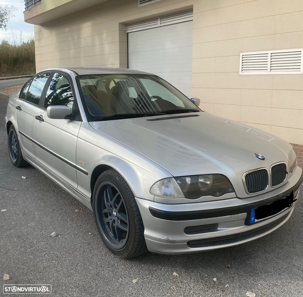 BMW 320 - 6