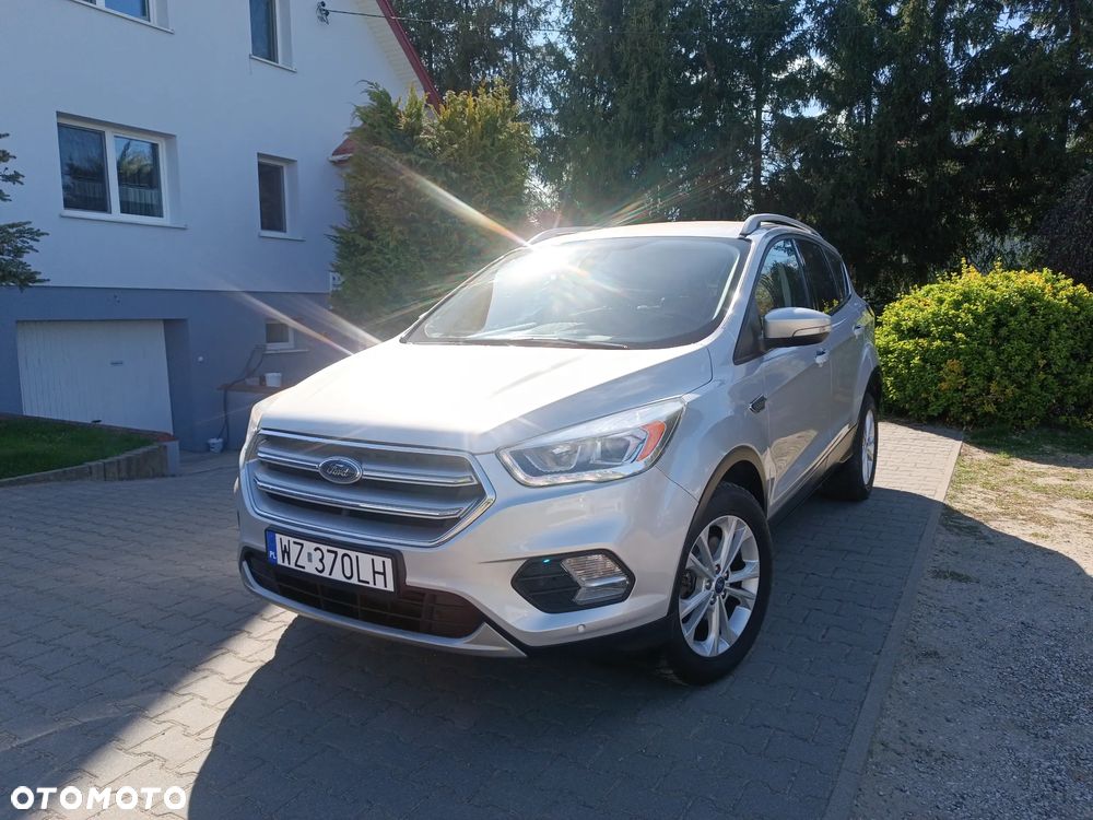 Ford Kuga 2.0 TDCi 4x2 Titanium - 16