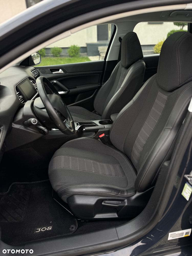 Peugeot 308 1.6 BlueHDi Active S&S EAT6 - 9