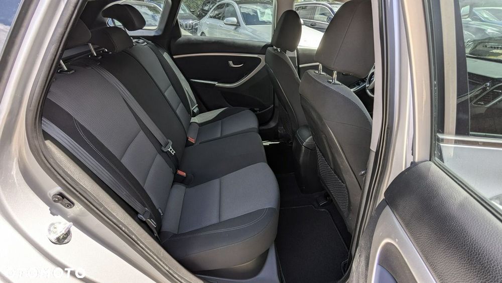 Hyundai i30 - 22